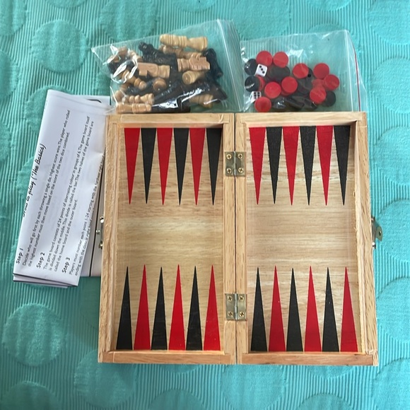 Chess checkers backgammon 3 in 1 set by Lucky Lad - Picture 8 of 12